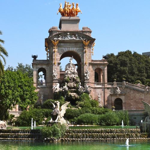 Visitas y paseos en morado: Cementerio Británico de Madrid